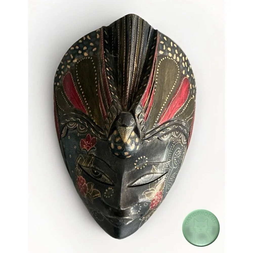 Authentic Handmade Indonesian Wooden Wall Mask – Kenya Wood Carving – Excellent - Picture 2 of 5